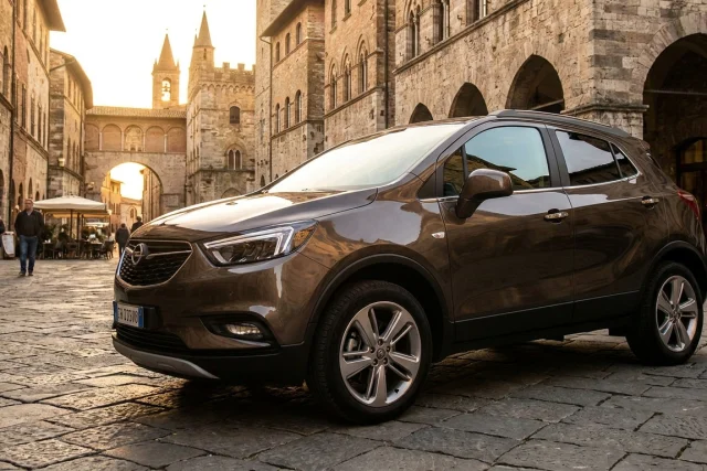 opel crossland recenze